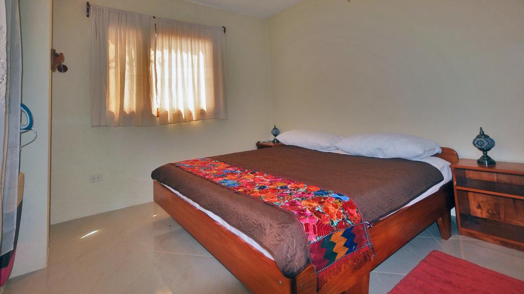 The Galeodan Suites Puerto Baquerizo Moreno Exterior foto